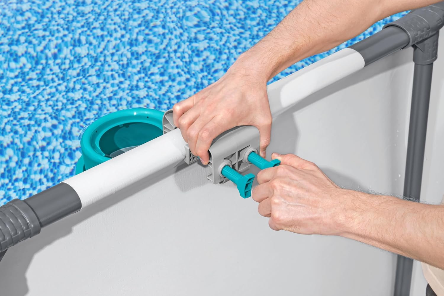 Bestway 58237 Kit di pulizia per piscina Deluxe